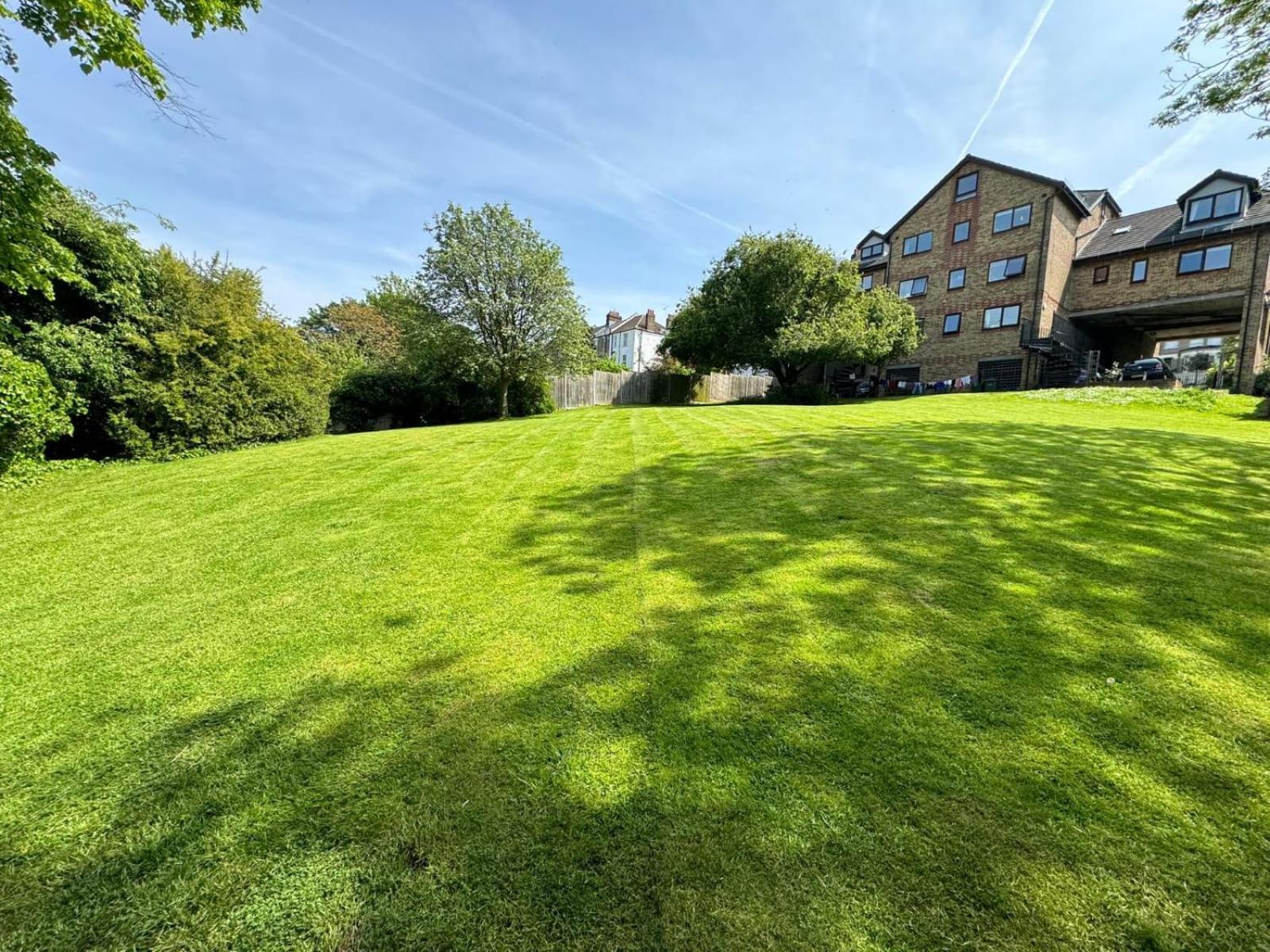 Vry Woolwich - Cosy Property With Stunning Views Of London Plumstead  Dış mekan fotoğraf